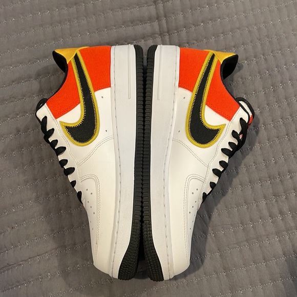 Nike Air Force 1 Low Roswell Raygun - White/Orange/Black - Men’s size 10.5 - Picture 3 of 11